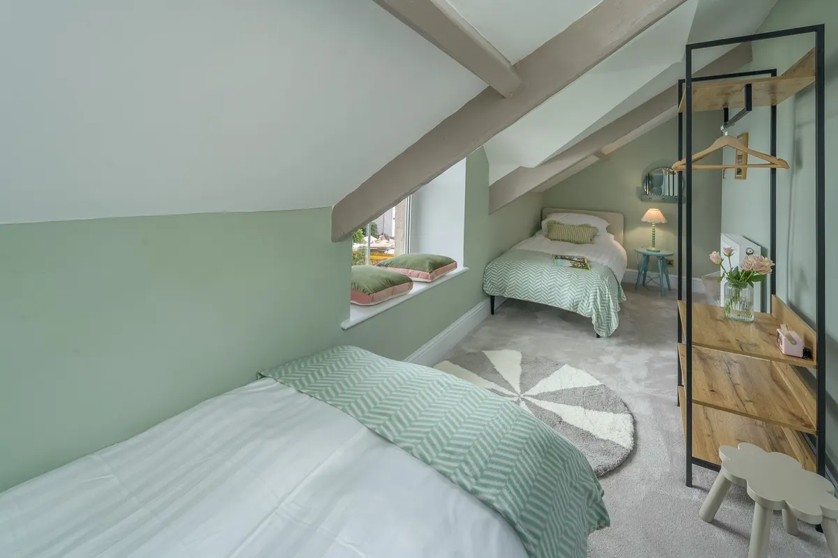 Twin bedroom under the sloping eaves